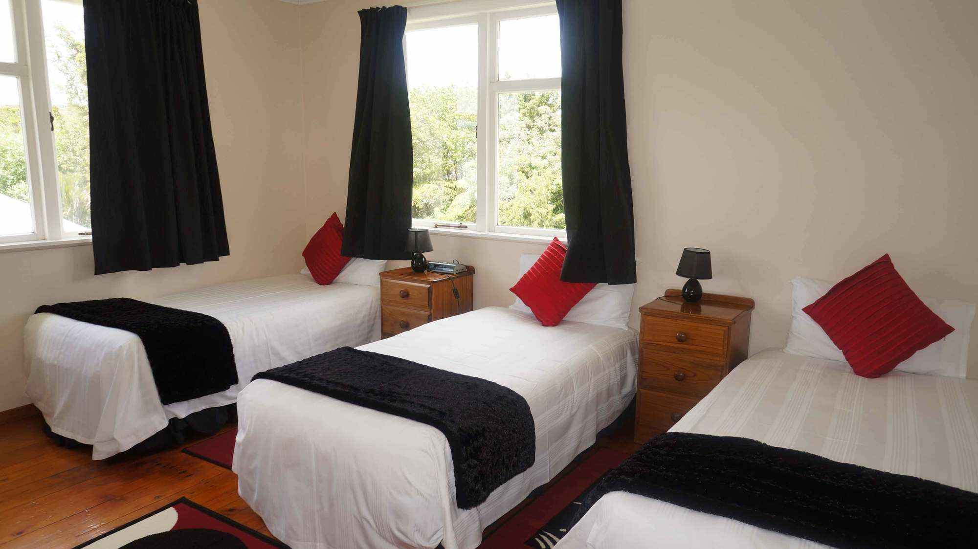 Cheviot Park Motor Lodge Whangarei Dış mekan fotoğraf