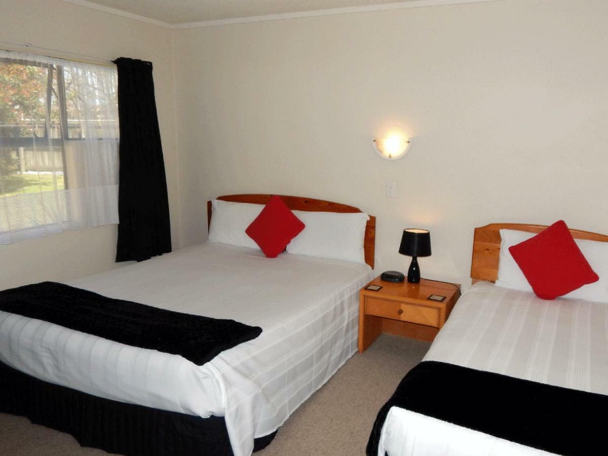 Cheviot Park Motor Lodge Whangarei Dış mekan fotoğraf